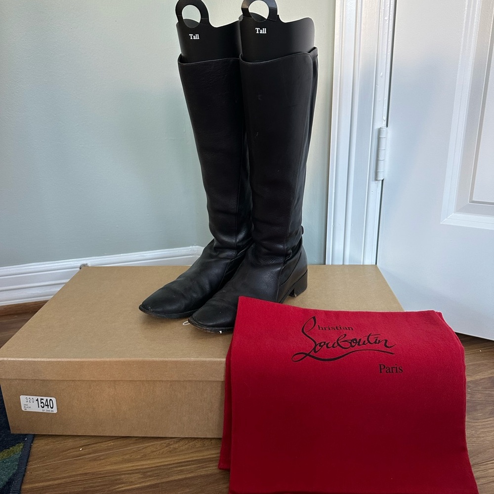 Christian Louboutin Black Tagastretch Flat Nappa Box with Red Logo